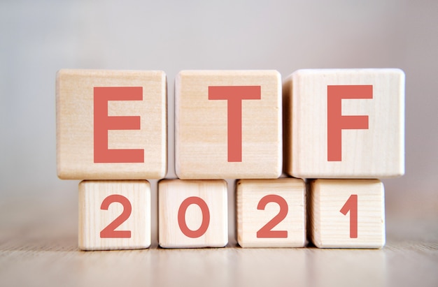 Discover the Top 11 ETFs Primed for Sustained Growth in the Long Run: Your 2023 Guide